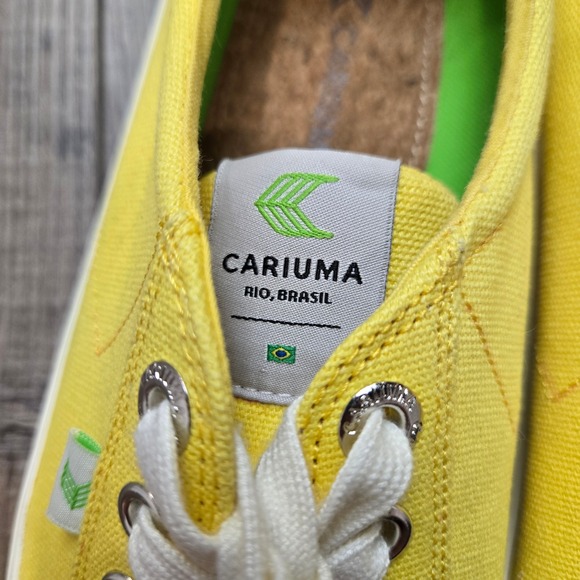 Cariuma OCA Low Yellow Canvas Sneakers Shoes Womens 8.5 Mens 7 Casual - Picture 3 of 7